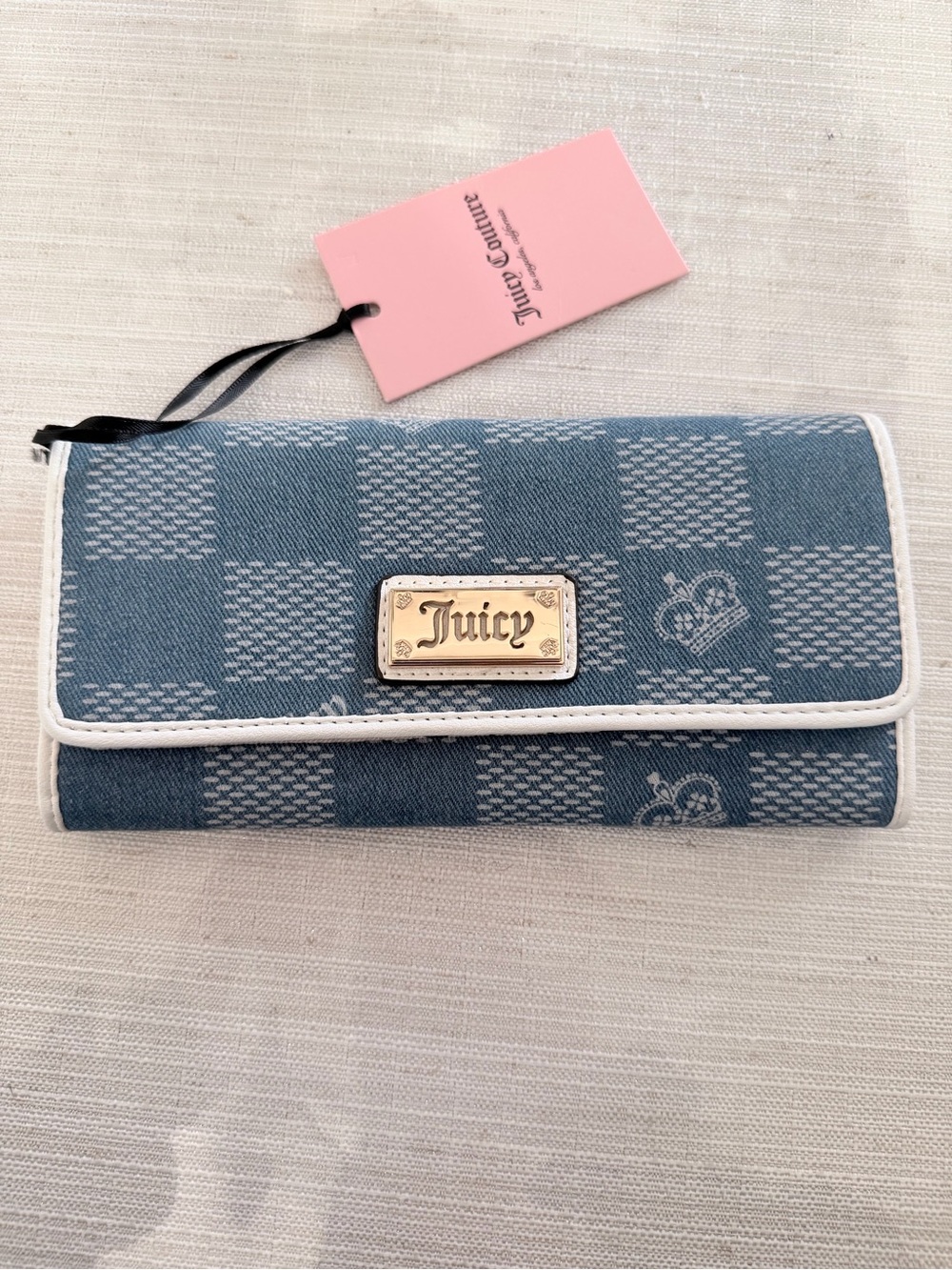 Juicy Couture Blue Denim Check Clutch Wallet with White Trim - Picture 4 of 8